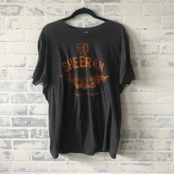 pimatee Tops - Ed Sheeran North American Tour Tee 2012